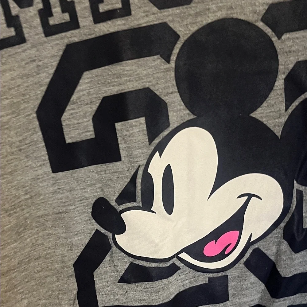Disney Mickey Mouse Gray and Black Short Sleeve Tee